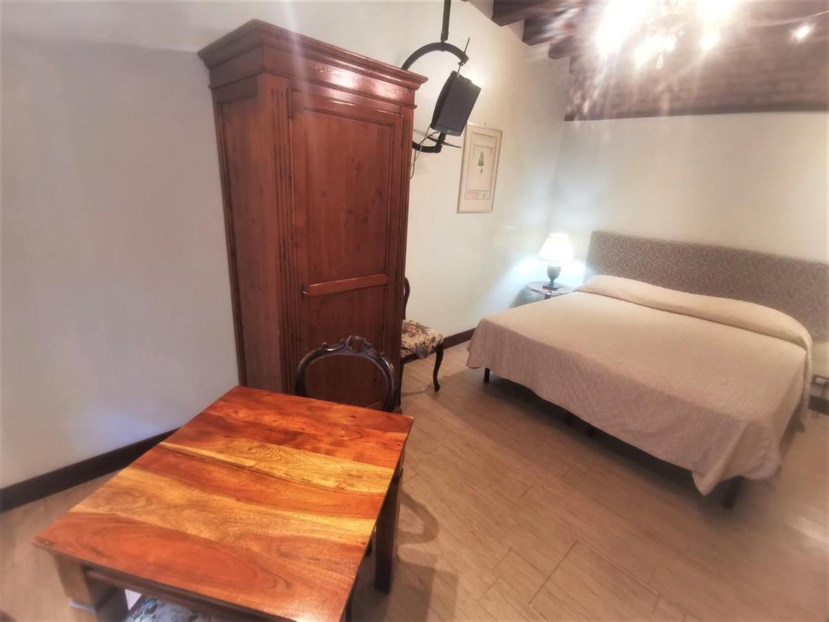 Canal View Studio Flat Venesia Bagian luar foto